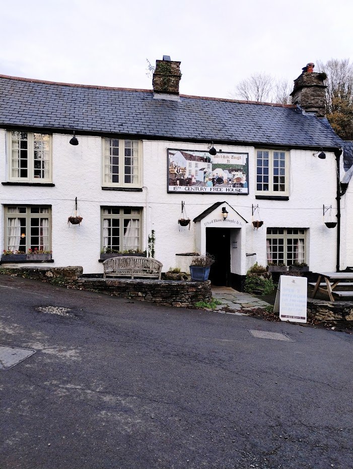 Pub on the Buckland Circular Walk Route